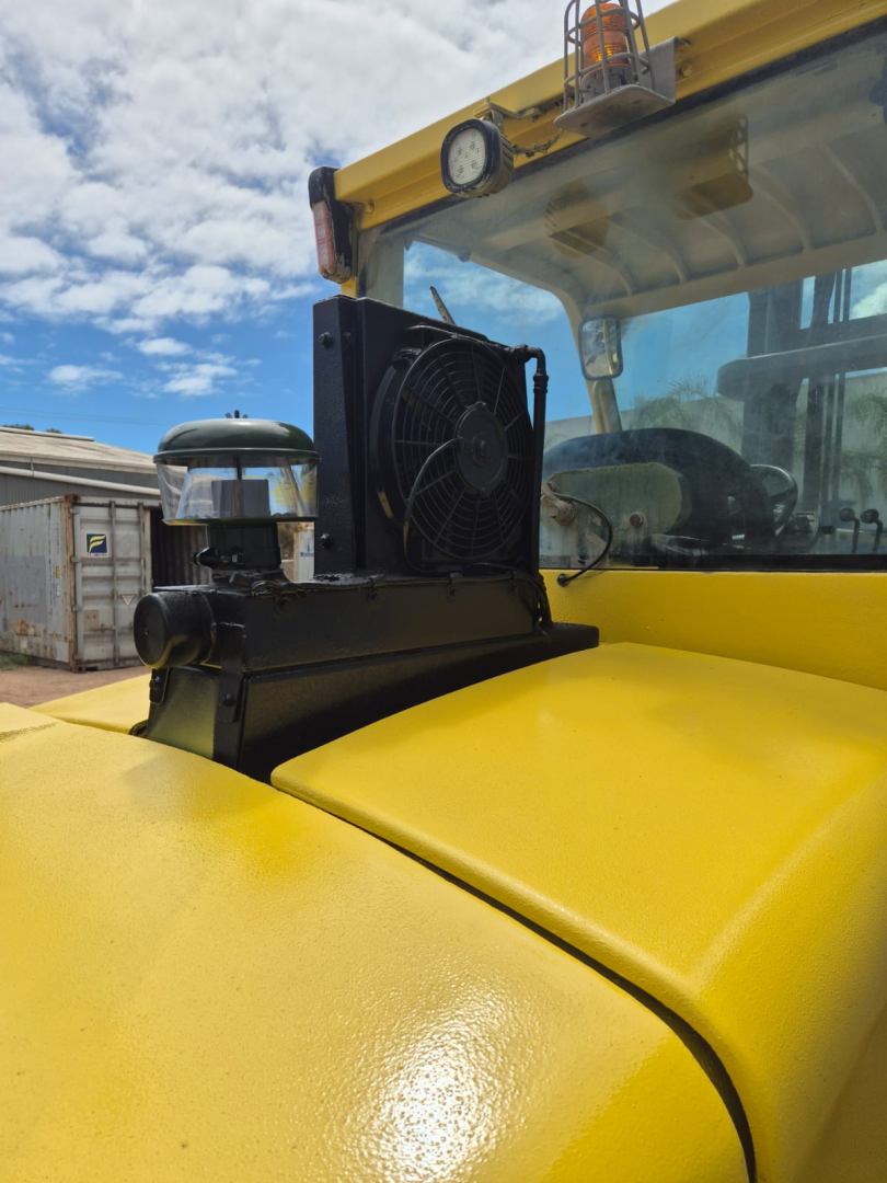 2012 Hyster 7T Diesel Forklift