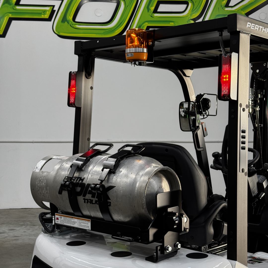Yale 2T Compact Forklift