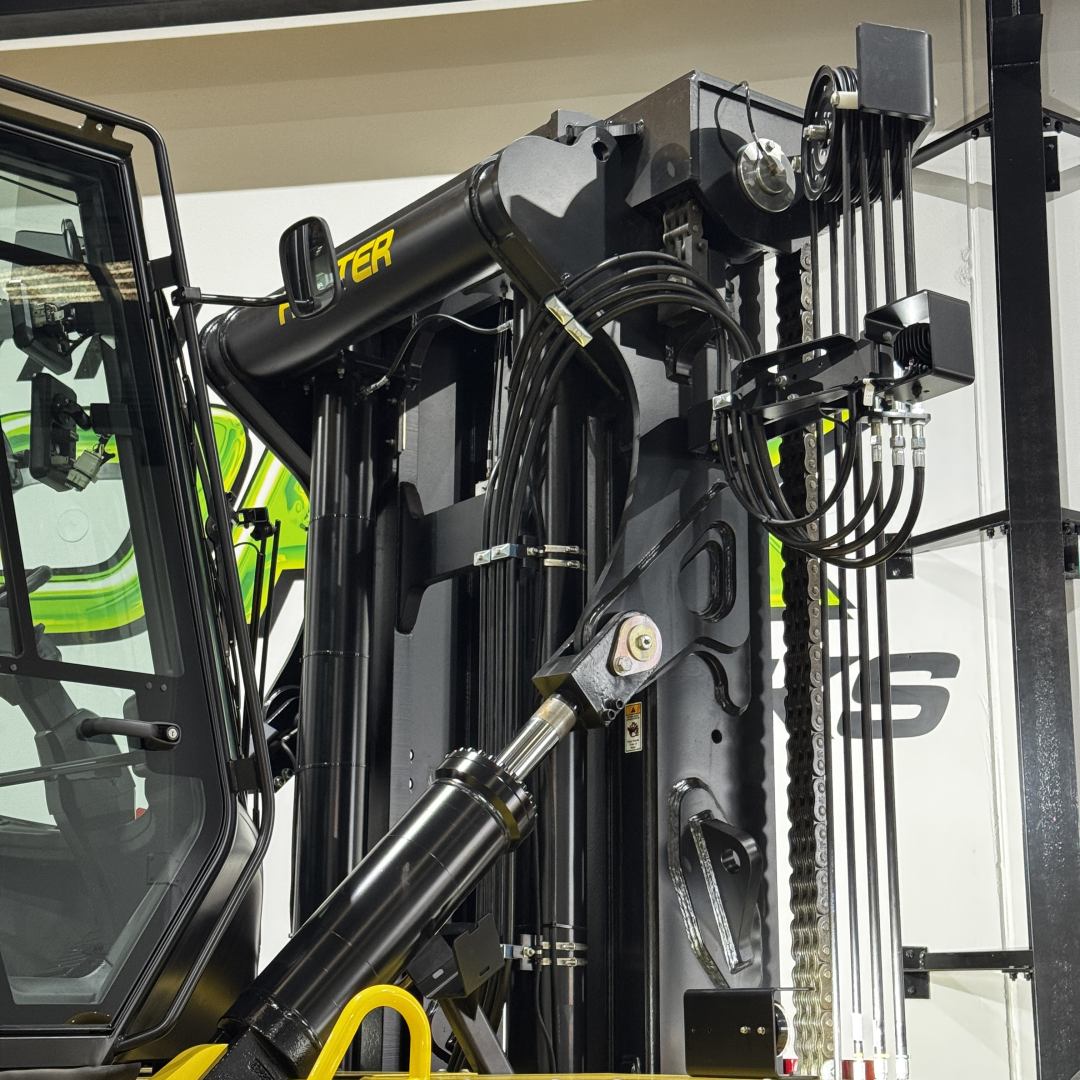 Hyster 32T Forklift