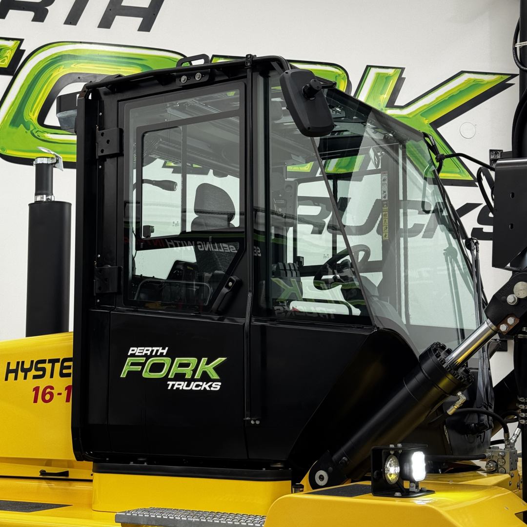 Hyster 16T Forklift