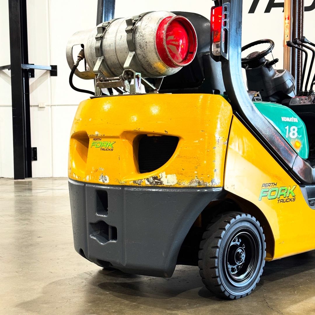 Komatsu 1.8T Forklift