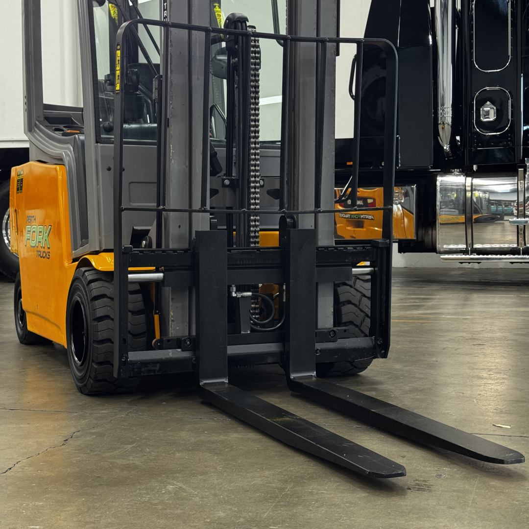 Jungheinrich 2T Electric Forklift