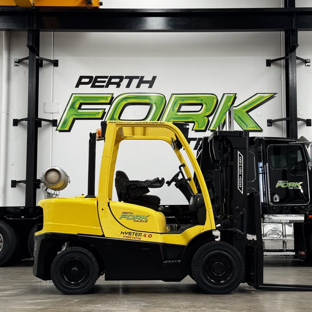 Hyster 4T Forklift