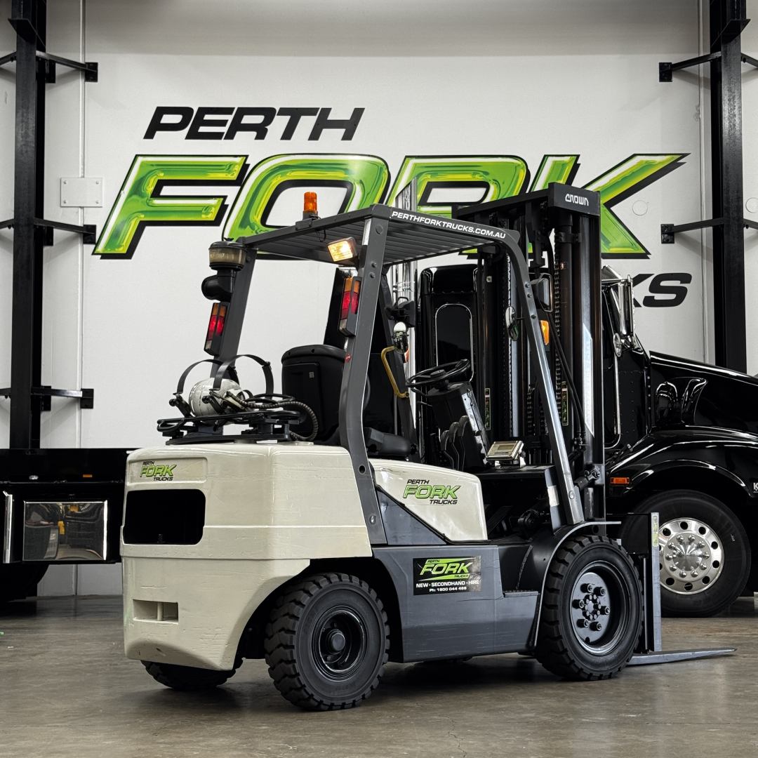 Crown 3.5T Forklift