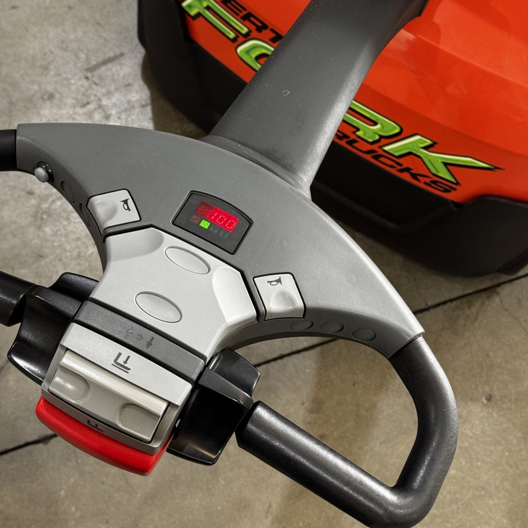 Toyota BT 1.2T Electric Walkie Stacker