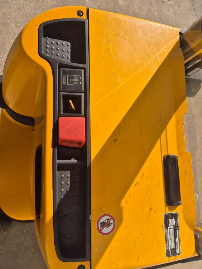 2013 Jungheinrich 1.4T Walkie Stacker