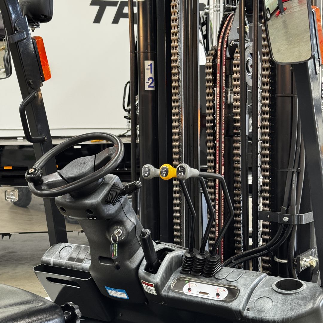 TCM 3.5T Ultra High Lift Forklift
