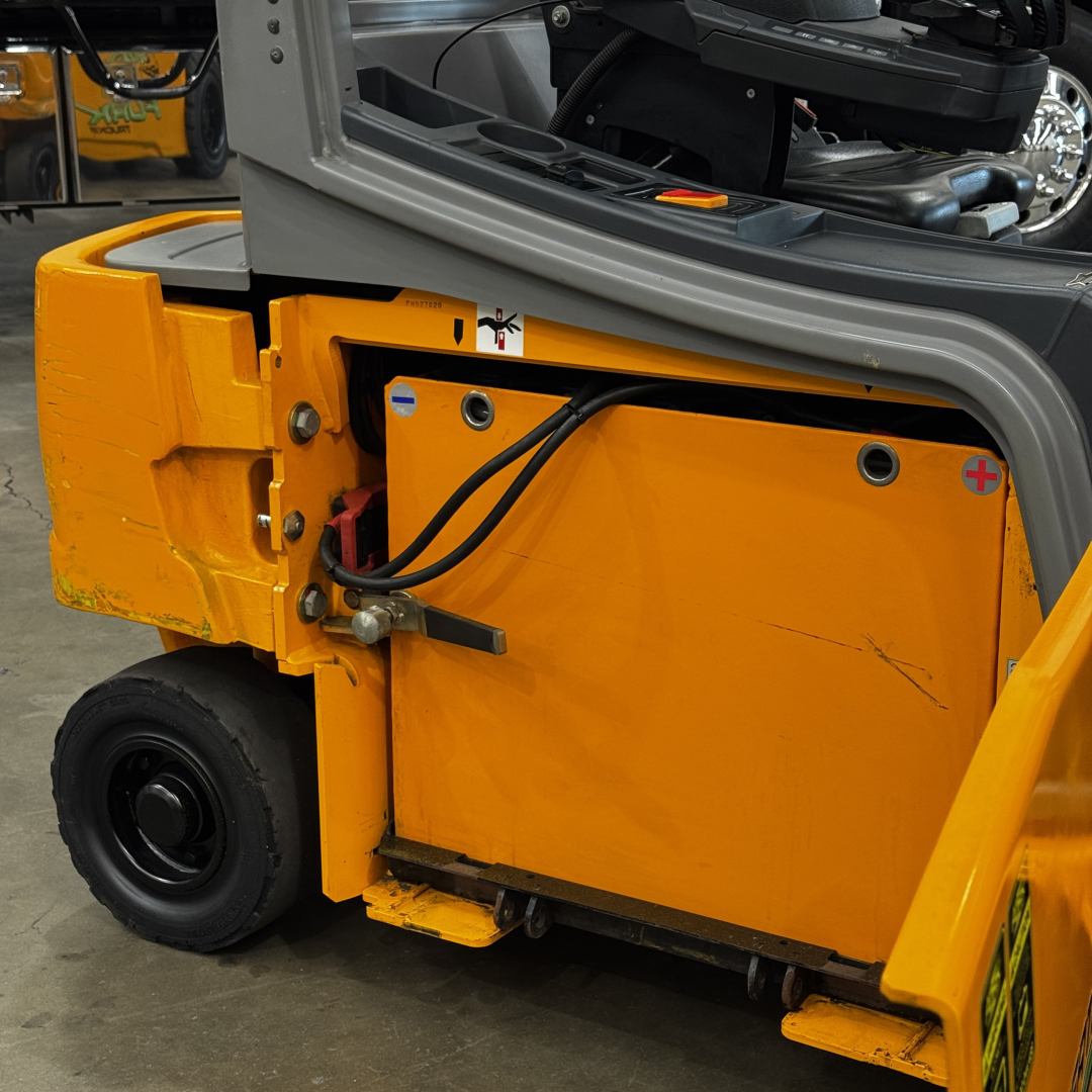 Jungheinrich 2T Electric Forklift