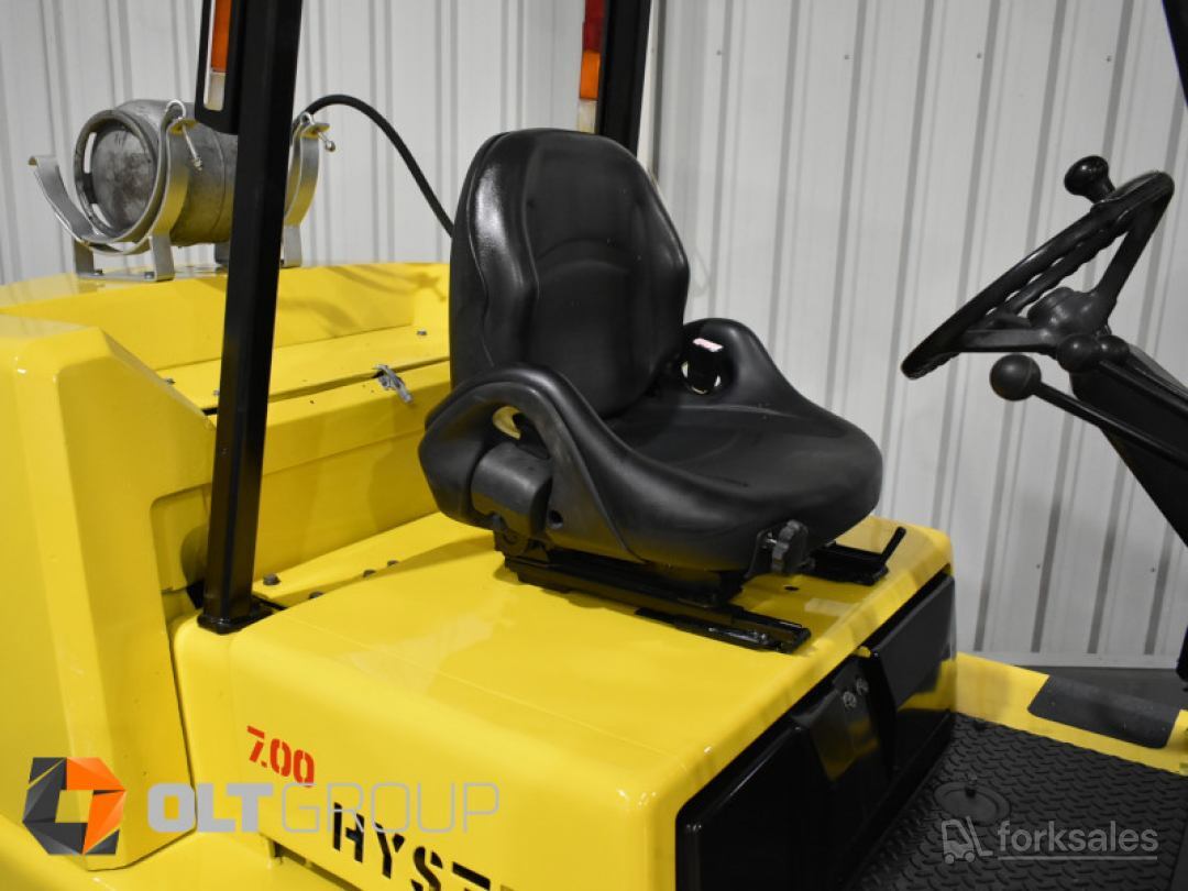 Hyster S70XL 7T Compact LPG Forklift