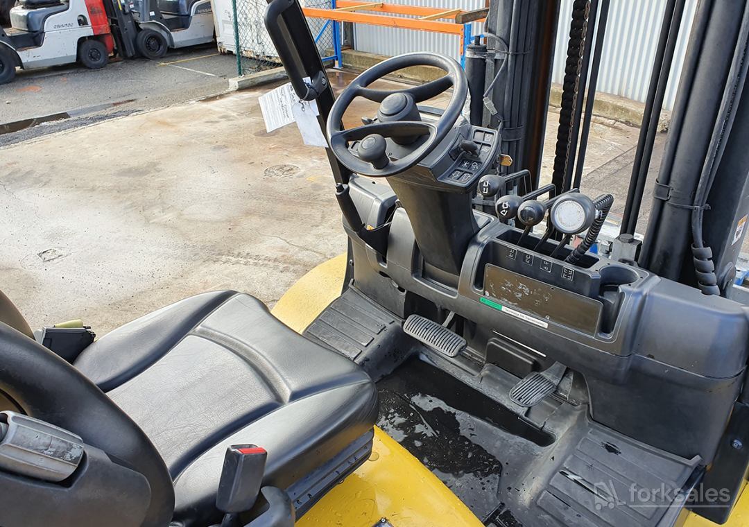 Yale 5.5T Diesel Forklift