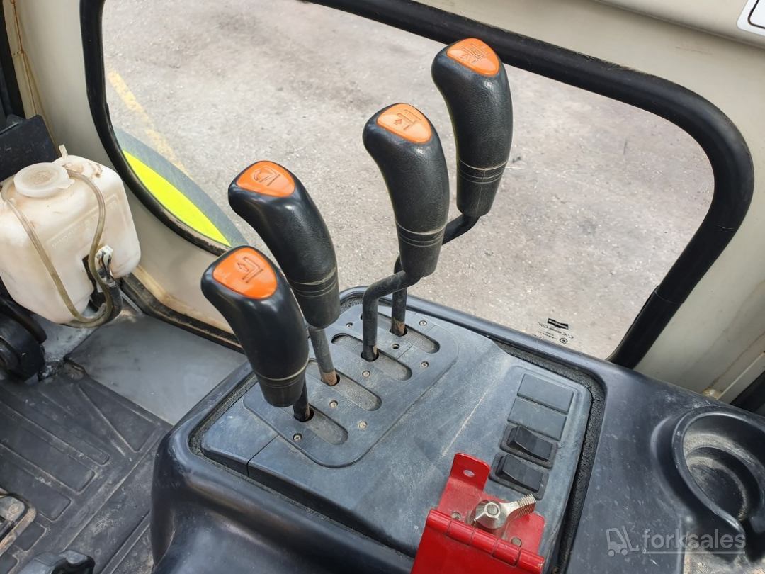 Crown 3.3T Diesel Forklift | 2 Stage Mast