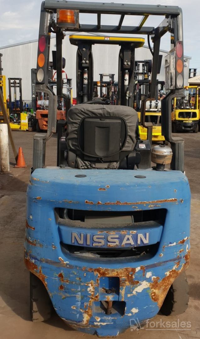 Nissan 1.8T Diesel Forklift | 4750mm Mast
