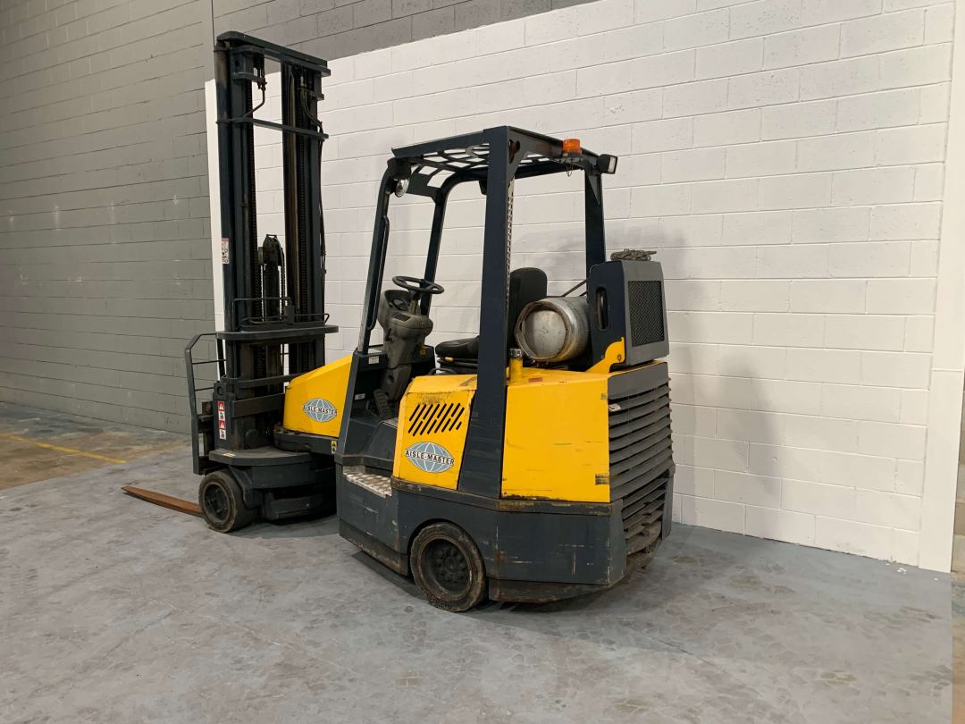 2T Aislemaster Articulated Forklift