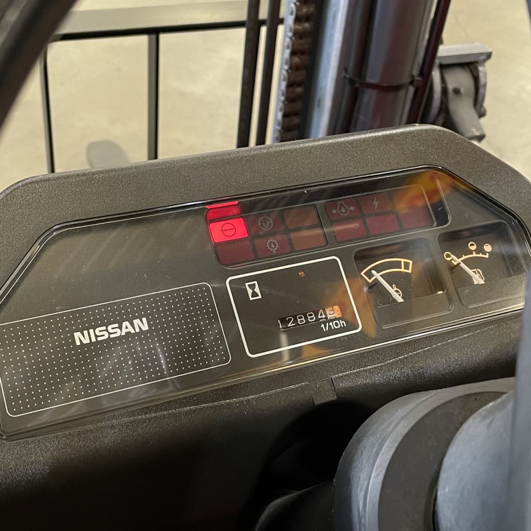 Nissan 2.5T Forklift