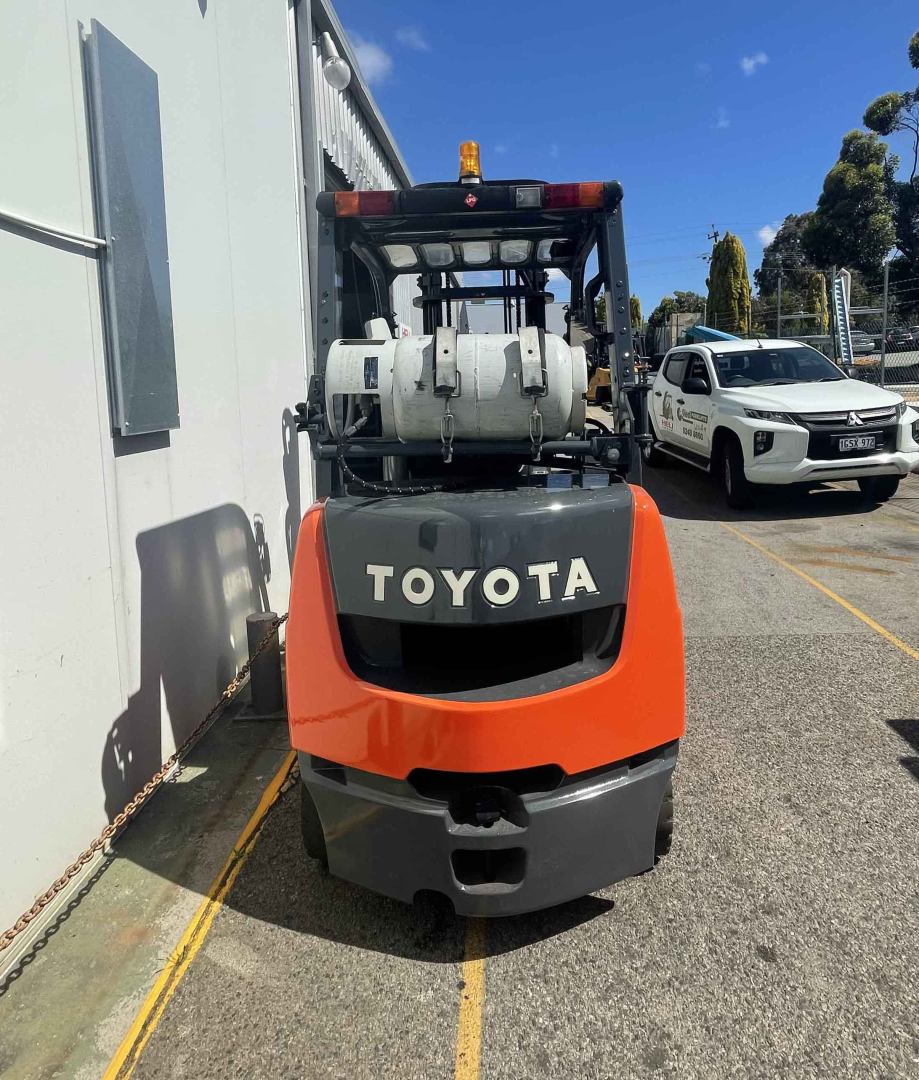 Toyota 2.5T LPG Forklift | U6003