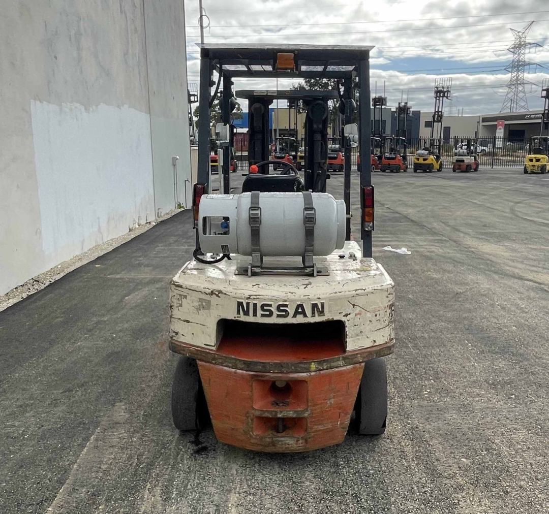 Nissan 2.5T LPG Forklift