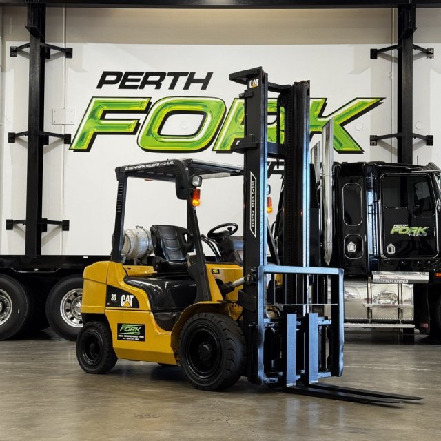 CAT 3.5T Forklift