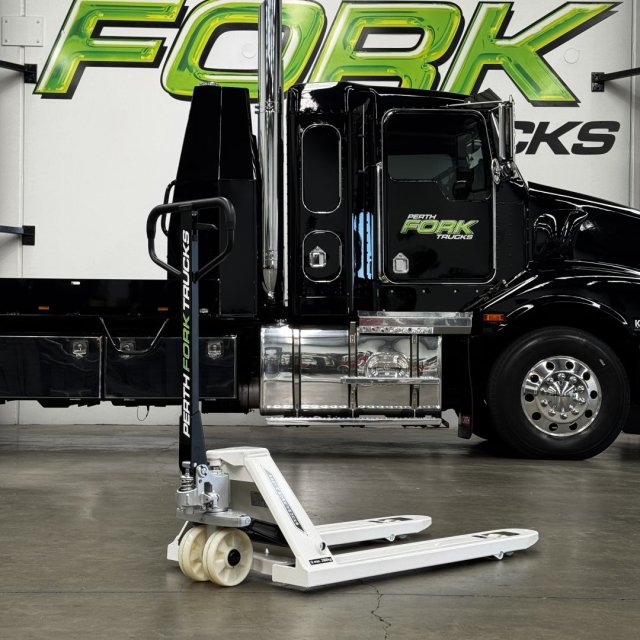 PFT 2.5T Manual Pallet Jack