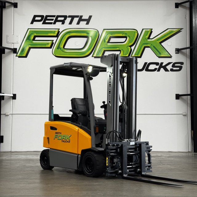 Jungheinrich 2T Electric Forklift