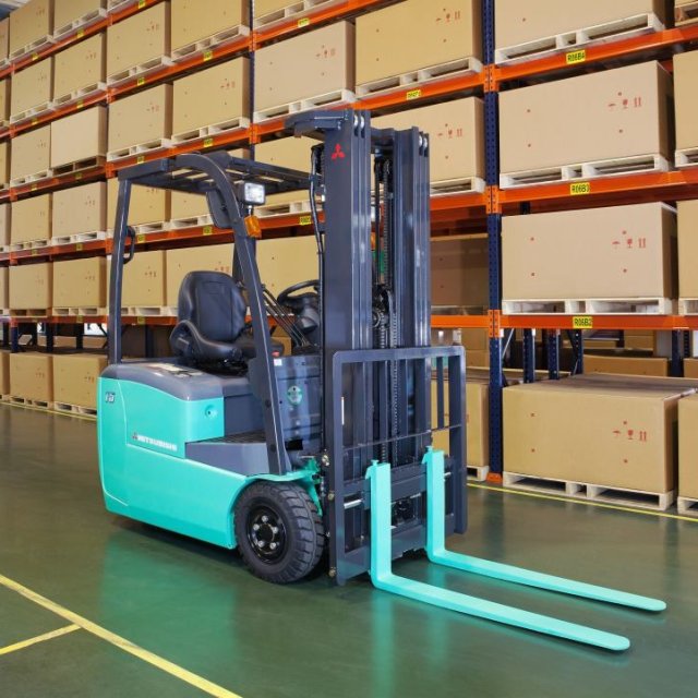Mitsubishi FB18TCB 1.8T Electric Forklift